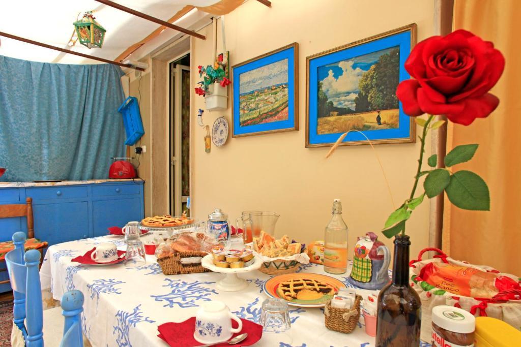 سان بنيديتّو ديل ترونتو B&B Del Castello المظهر الخارجي الصورة