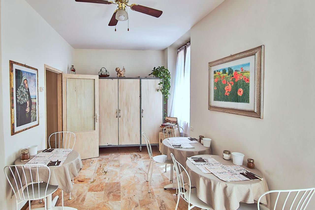 سان بنيديتّو ديل ترونتو B&B Del Castello المظهر الخارجي الصورة